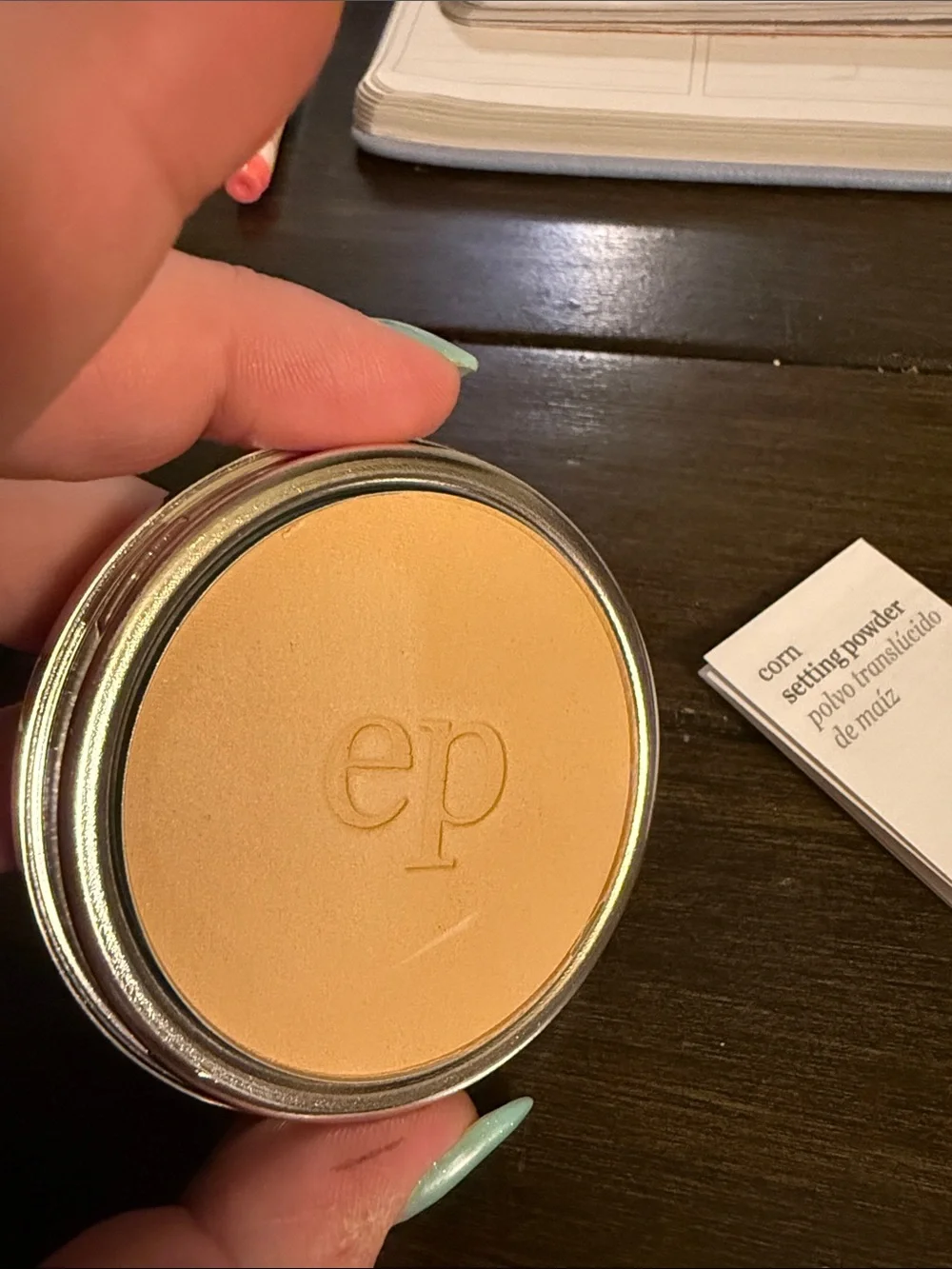 Corn Setting Powder - Translucent powder
